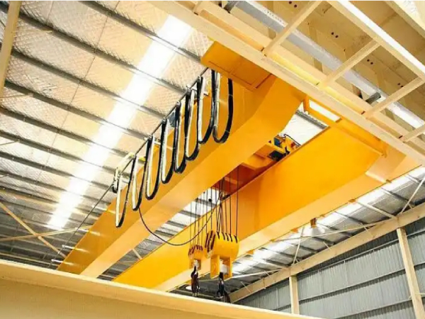 新中式起重機(jī)的研發(fā)過(guò)程有哪些挑戰(zhàn)？